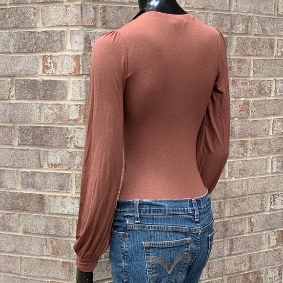 Lulus Long Sleeve Bodysuit Top Sz S  NWT - Picture 5 of 14